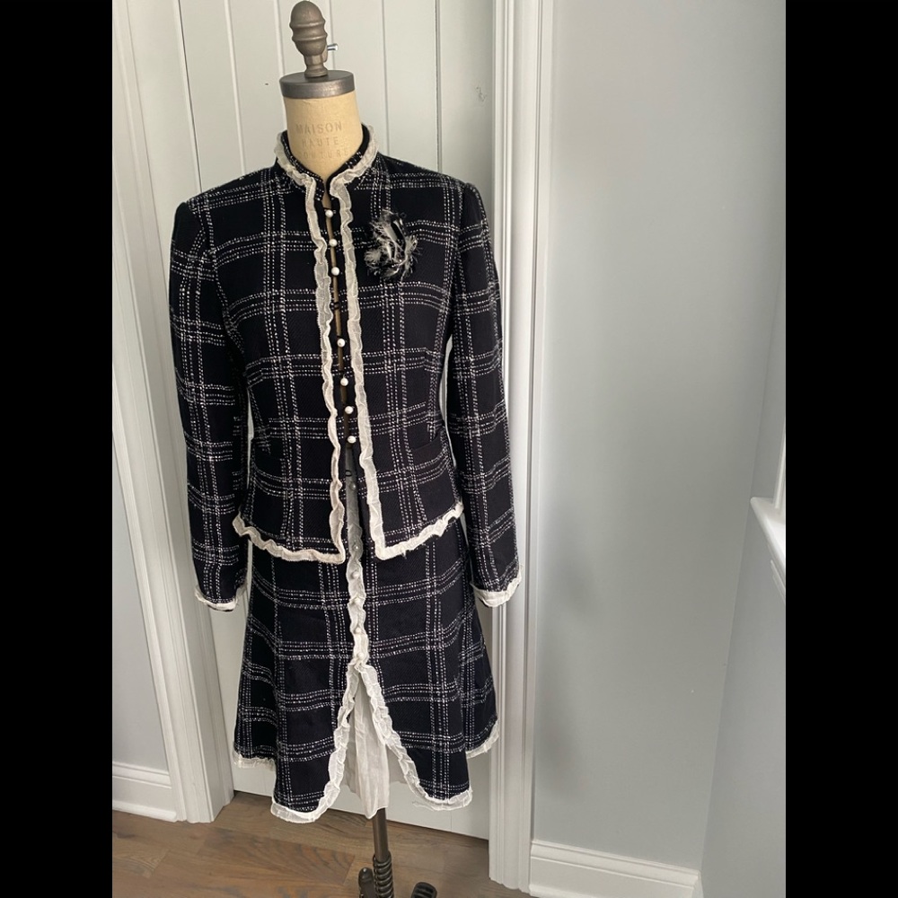 I.C.E women suit set size 8 - Picture 9 of 10